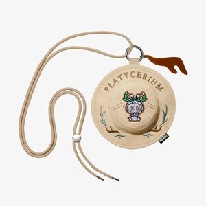 POP MART: Labubu fall in the wild bucket hat bag : Platycerium | Beige